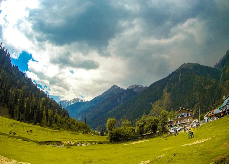 Aru Valley